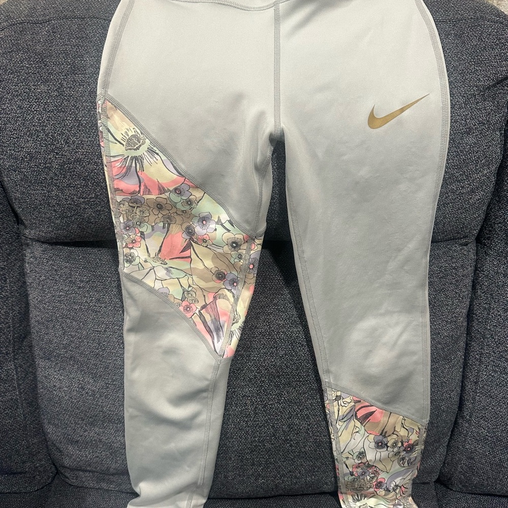 Nike Kids Gray Floral Sweatpants
